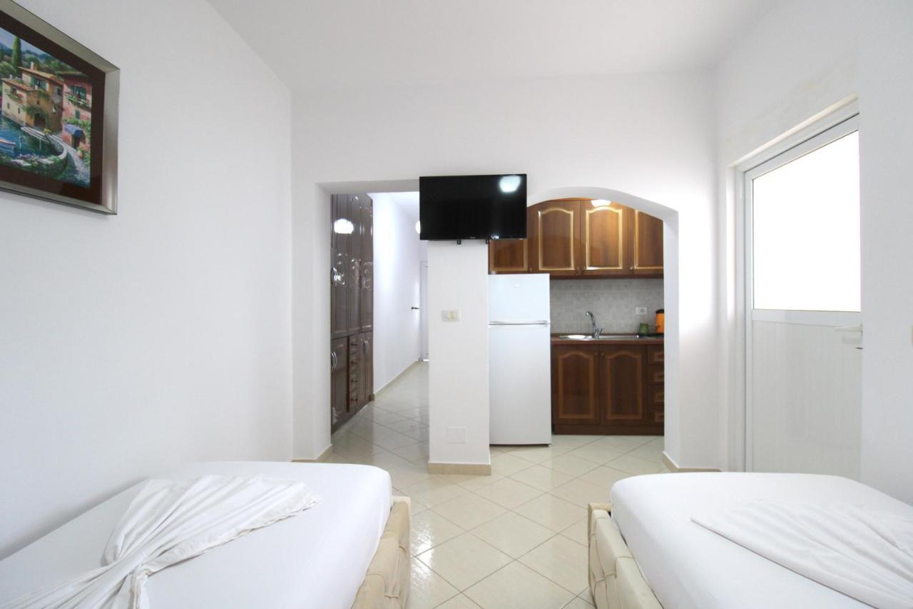 Seaside Vila Genti Pollo คซามิล ภายนอก รูปภาพ