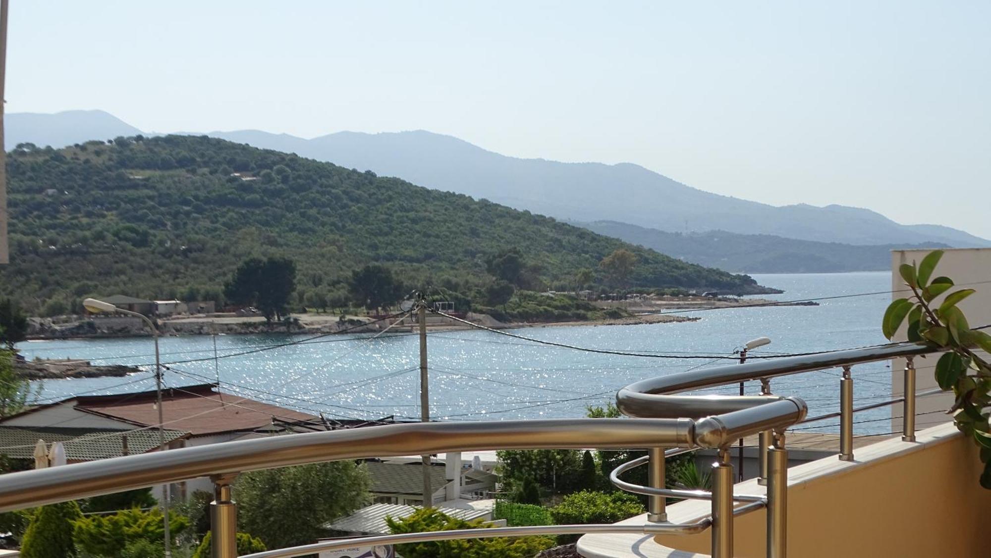 Seaside Vila Genti Pollo คซามิล ภายนอก รูปภาพ